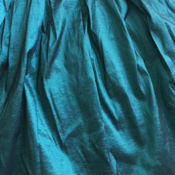 Green Metallic Full Skirt - Picture 2 of 2
